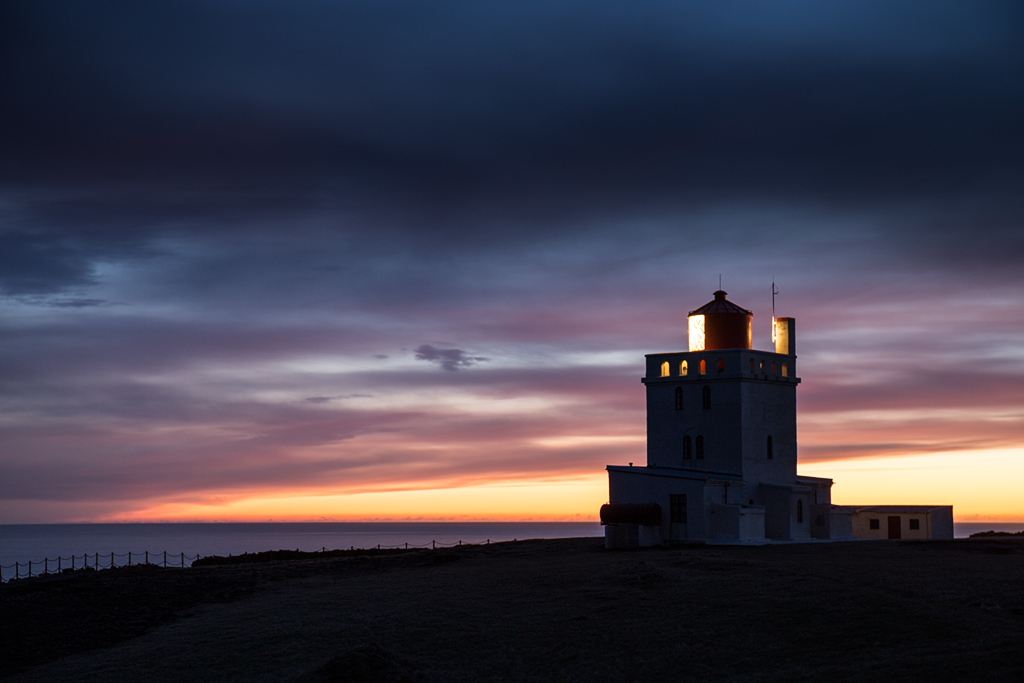6D_13407_1024.jpg - Leuchtturm, Dyrhólaey, Island Südküste, Nord Atlantik