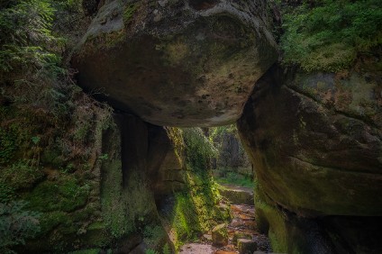 a7RIII_305660_HDR_NAL Schwarzes Tor / Černá brána