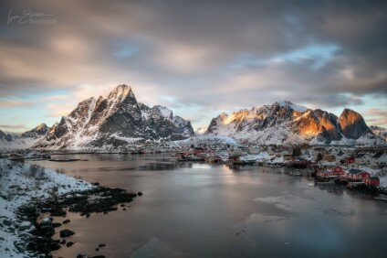 a7RIII_02201_NAL Reine, Moskenesøya