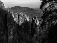 Bauerloch im Morgenlicht, Elbsandsteingebirge  IMG 23351 7D RAW SW 1024 © Iven Eissner : Aufnahmeort, Deutschland, Elbsandsteingebirge, Europa, Felsen, Landschaft, Motiv, Nationalpark, RAW-Entwicklung, Sachsen, Schutzgebiete, SW, Sächsische Schweiz, Technik