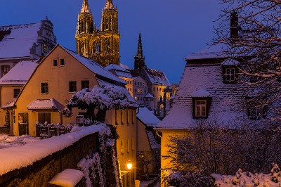 6D_159085_2k Rote Stufen