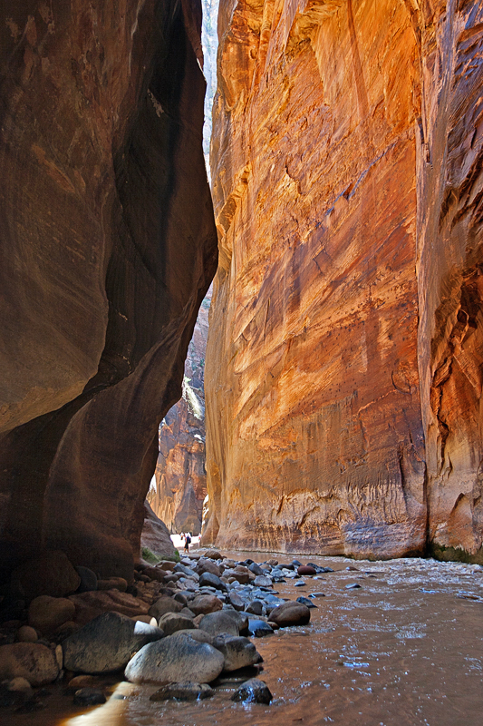 img_10905_800.jpg - Narrows, nahe der engsten Stelle